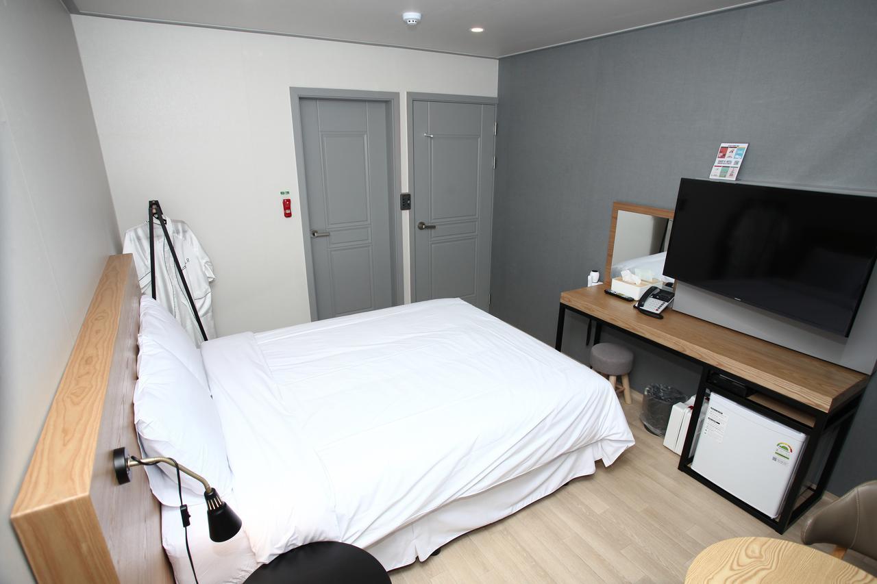 Hotel R Gangneung Zimmer foto