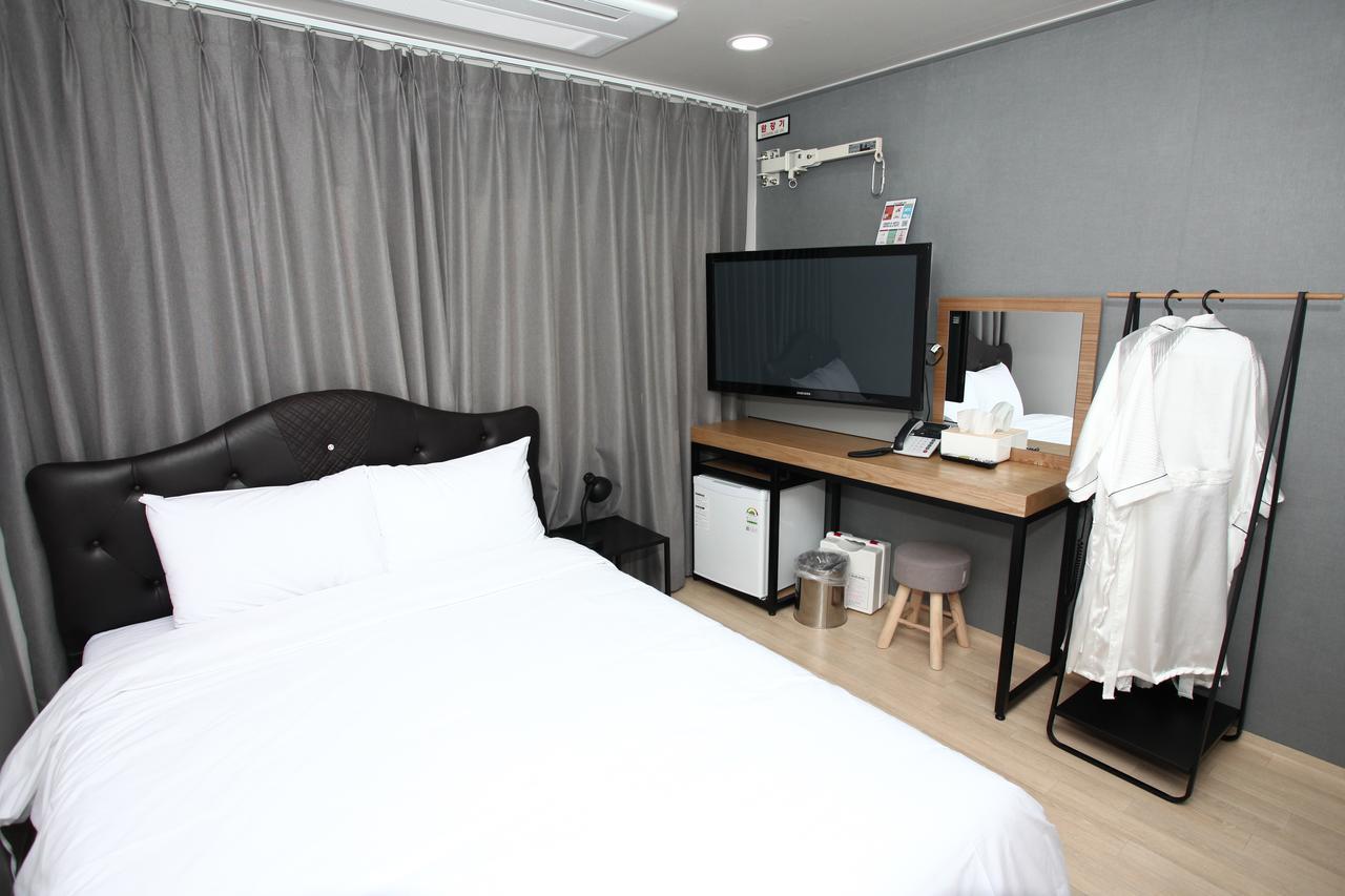 Hotel R Gangneung Zimmer foto